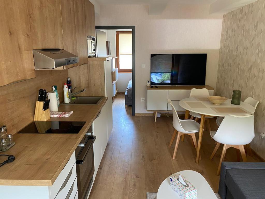 Apartman Tatranska Strba Vysoke Tatry Poprad Exterior foto